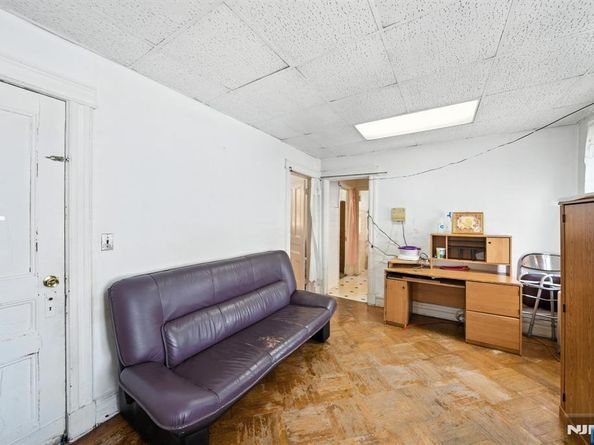 181 Tonnele Avenue, Jersey City NJ 07306