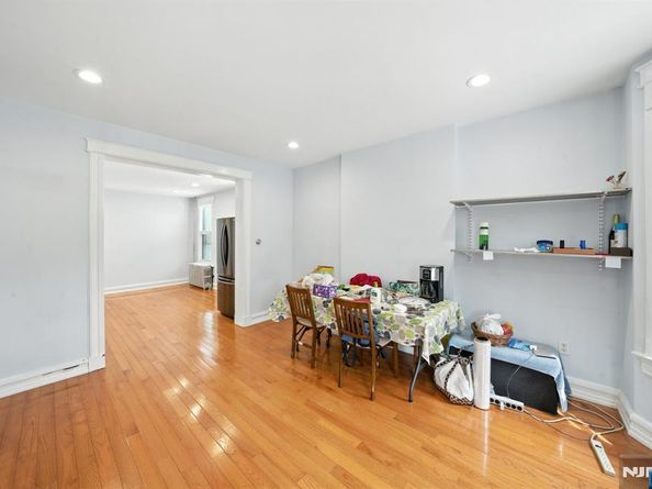 181 Tonnele Avenue, Jersey City NJ 07306
