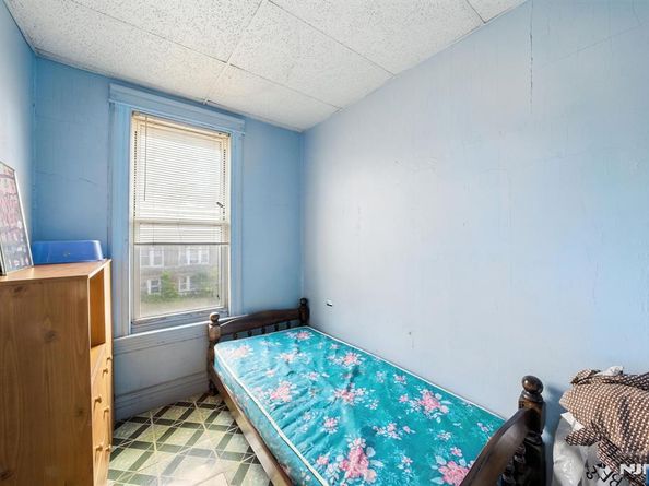 181 Tonnele Avenue, Jersey City NJ 07306