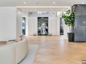11 Roberts Road, Englewood Cliffs NJ 07632