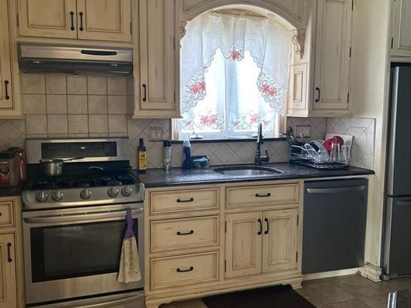 521 Olympia Avenue, Cliffside Park NJ 07010