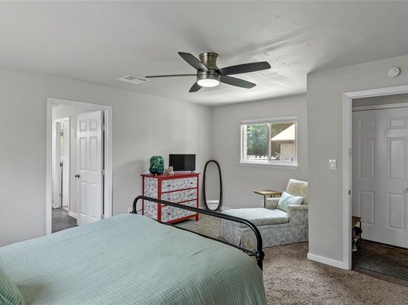 3137  Tex Boulevard , Fort Worth Texas 76116