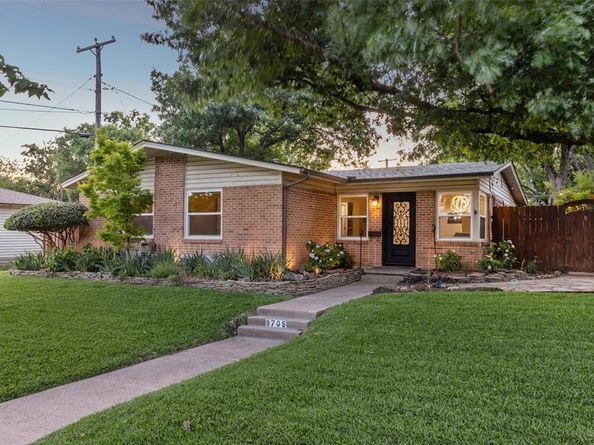 9705  Ash Creek Drive , Dallas Texas 75228