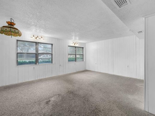 100  Oakhurst Drive , Hurst Texas 76053