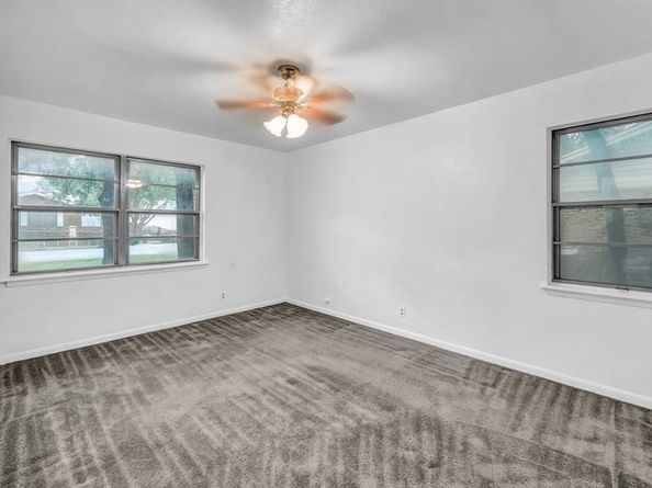 100  Oakhurst Drive , Hurst Texas 76053