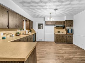 100  Oakhurst Drive , Hurst Texas 76053