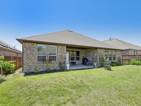 1816  Dunstan Drive , Fort Worth Texas 76052