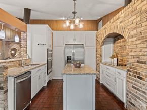 5217  Blue Valley Court , Fort Worth Texas 76112