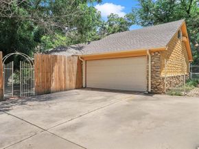 5217  Blue Valley Court , Fort Worth Texas 76112