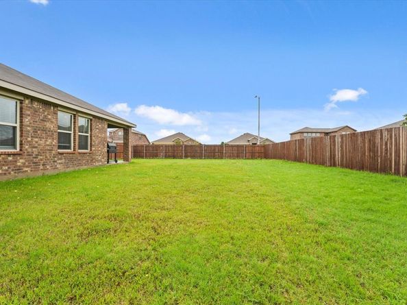 15105  Ace Drive , Dallas Texas 75253