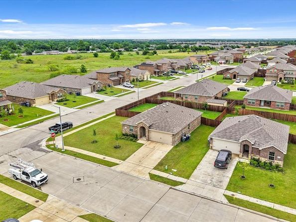 15105  Ace Drive , Dallas Texas 75253