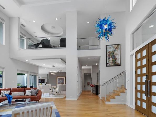 11715  Parwen Drive , Dallas Texas 75230