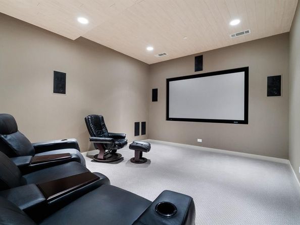 11715  Parwen Drive , Dallas Texas 75230
