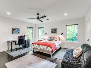 416  Crestwood Drive , Fort Worth Texas 76107