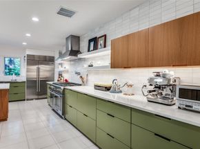 416  Crestwood Drive , Fort Worth Texas 76107