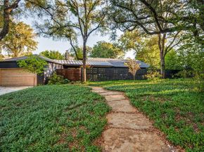 416  Crestwood Drive , Fort Worth Texas 76107