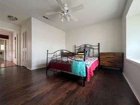 5718  Meadow Wood Lane , Fort Worth Texas 76112