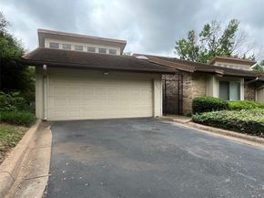 5718  Meadow Wood Lane , Fort Worth Texas 76112