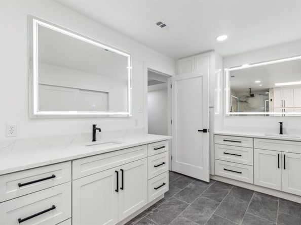 1109  Kenshire Lane , Richardson Texas 75081