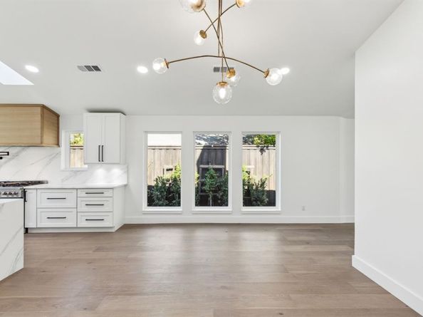 1109  Kenshire Lane , Richardson Texas 75081