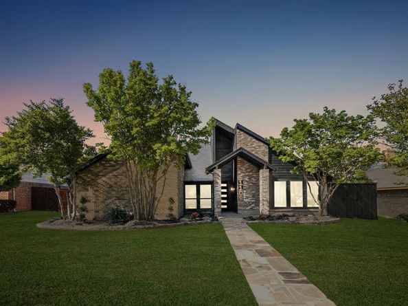 1109  Kenshire Lane , Richardson Texas 75081