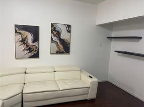 8601  Park Lane  714, Dallas Texas 75231