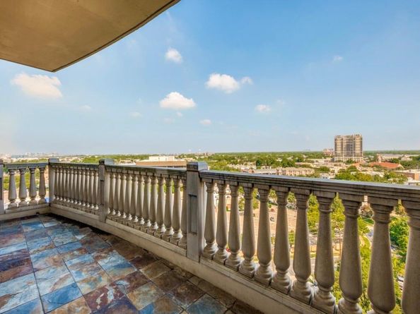 3505  Turtle Creek Boulevard  12F, Dallas Texas 75219