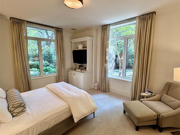 3505  Turtle Creek Boulevard  12F, Dallas Texas 75219