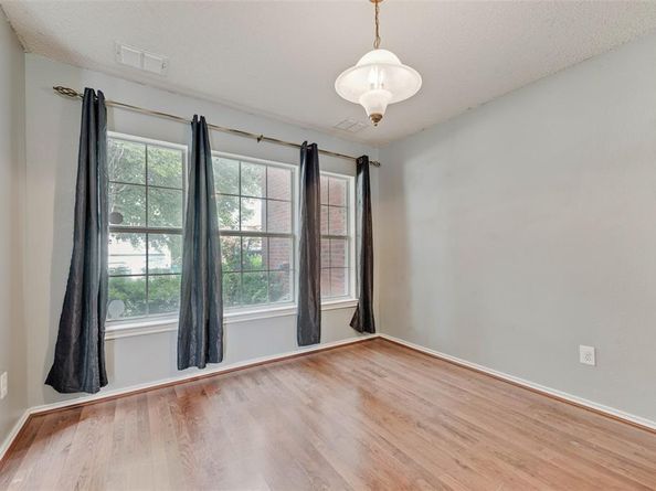 637  Gibson Street , Cedar Hill Texas 75104