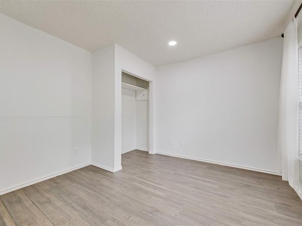 637  Gibson Street , Cedar Hill Texas 75104