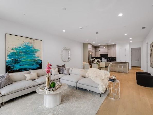 3601  Routh Street  1E, Dallas Texas 75219