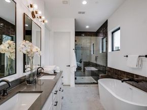3601  Routh Street  1E, Dallas Texas 75219