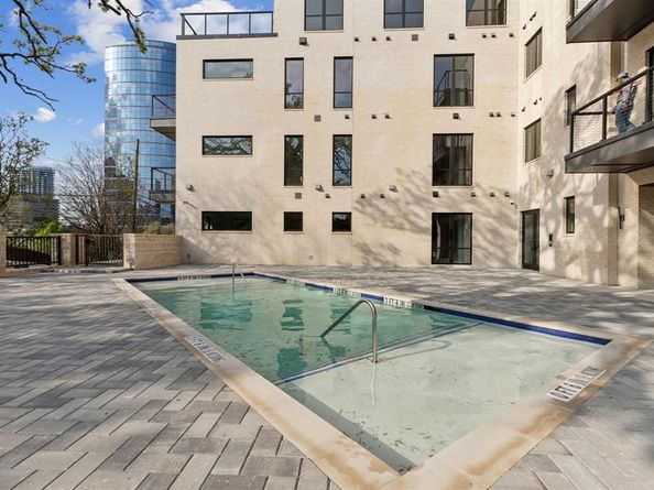 3601  Routh Street  1E, Dallas Texas 75219