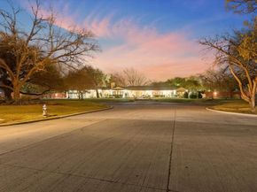 1510  R Avenue , Plano Texas 75074