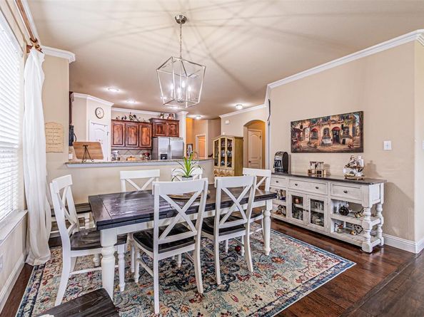 5721  Diamond Valley Drive , Fort Worth Texas 76179