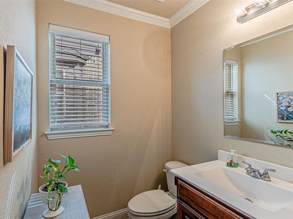 5721  Diamond Valley Drive , Fort Worth Texas 76179