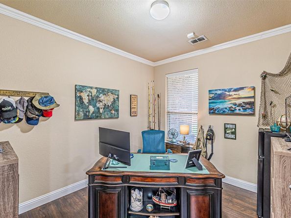5721  Diamond Valley Drive , Fort Worth Texas 76179