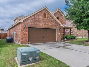 5721  Diamond Valley Drive , Fort Worth Texas 76179
