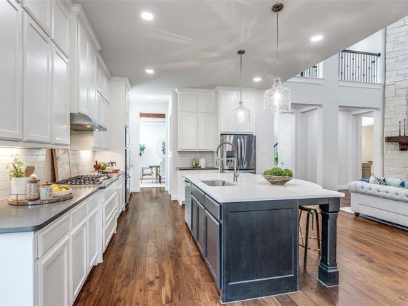 2908  Majestic Prince Street , Celina Texas 75009