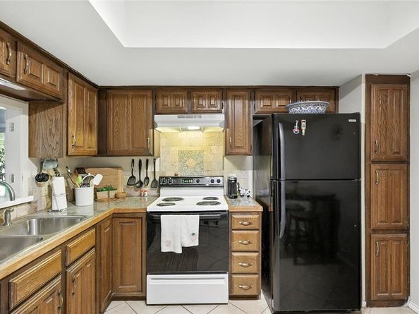 2618  Via Los Altos  , Carrollton Texas 75006