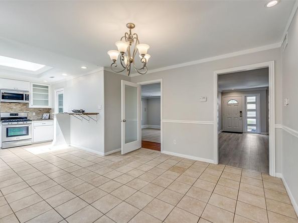 1215  Cloverdale Drive , Richardson Texas 75080