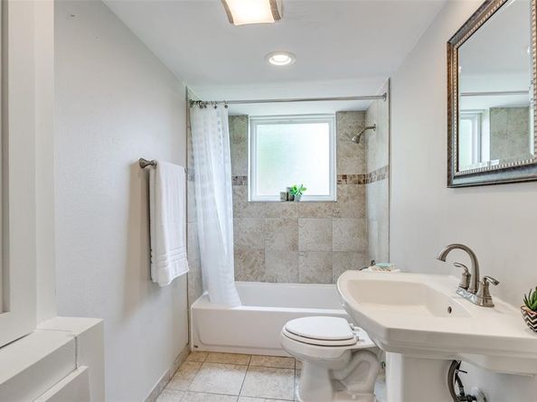 1215  Cloverdale Drive , Richardson Texas 75080
