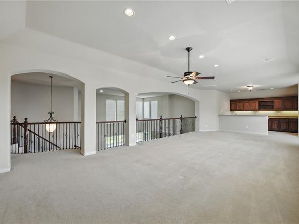 3060  England Parkway , Grand Prairie Texas 75054
