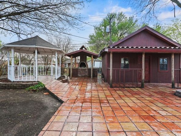 7220  Amy Street , Dallas Texas 75217