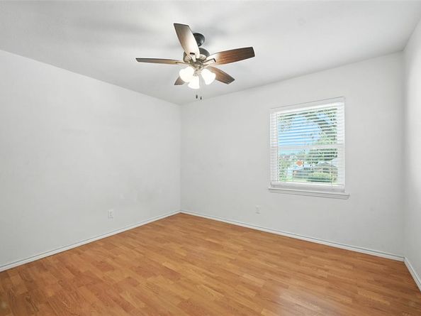 8702  Davis Street , Rowlett Texas 75088