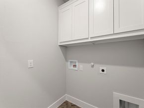 429  Curtiss  , Fate Texas 75087
