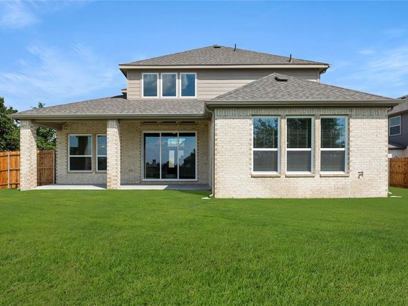 429  Curtiss  , Fate Texas 75087