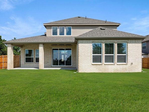 429  Curtiss  , Fate Texas 75087