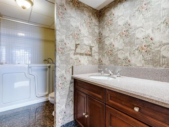 3310  Fairmount Street  12E, Dallas Texas 75201