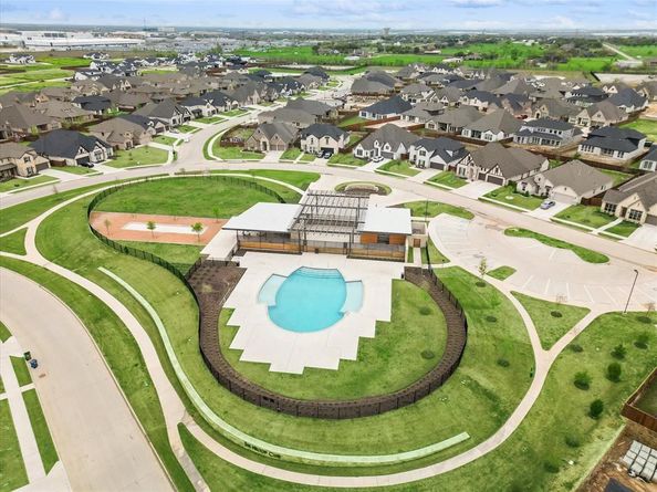 2161  Cloverfern Way , Haslet Texas 76052